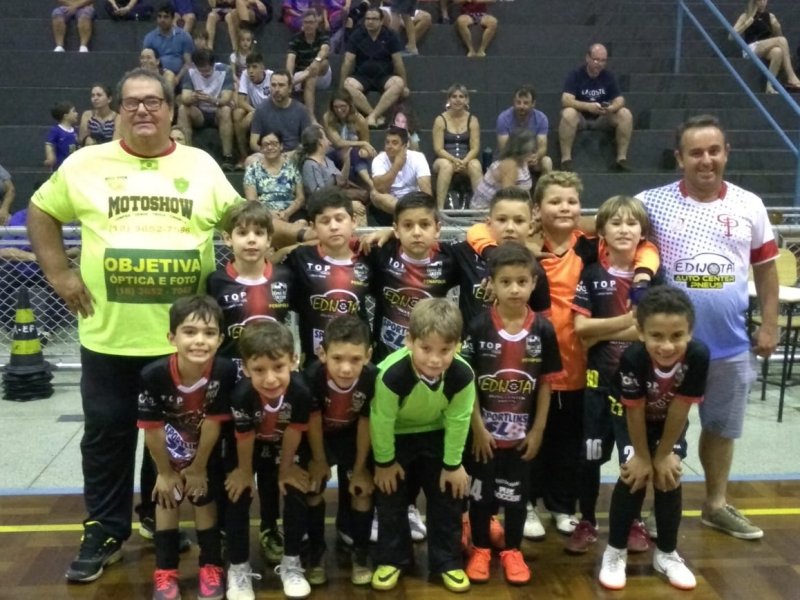 Sub-8 está na final em Araçatuba