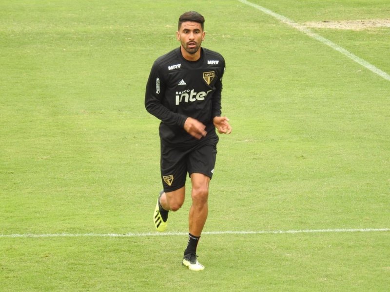 Diego Souza está fora, e Tréllez deve jogar contra o Vasco