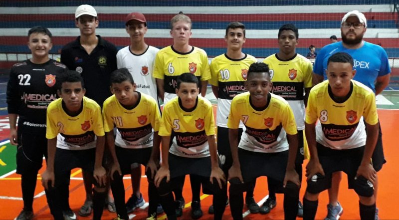 Futsal Ferinhas foi movimentado com três jogos