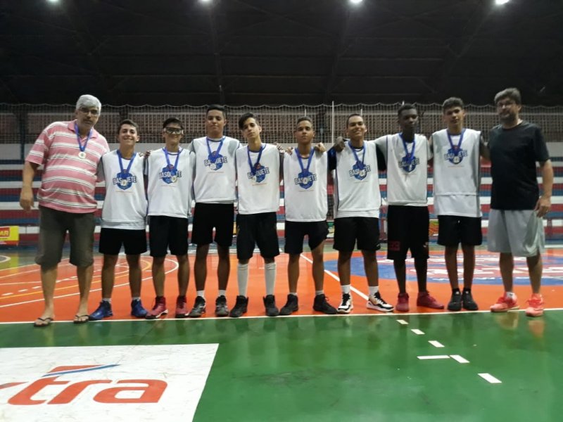 Philadelphia 76ers é campeã da Categoria Sub-18 de basquete