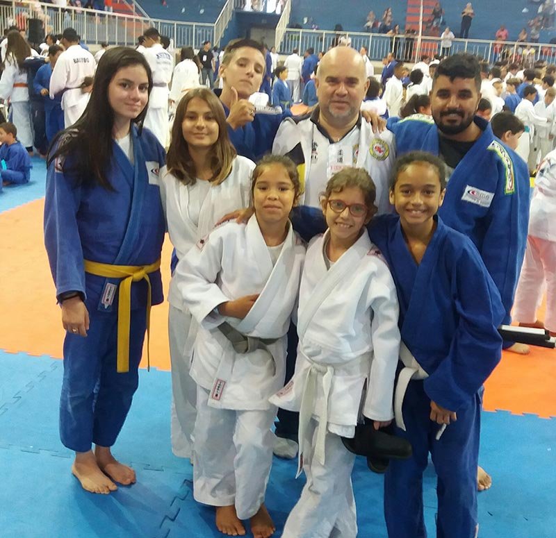 Judocas participam de competições em Lins, São Carlos e Presidente Prudente