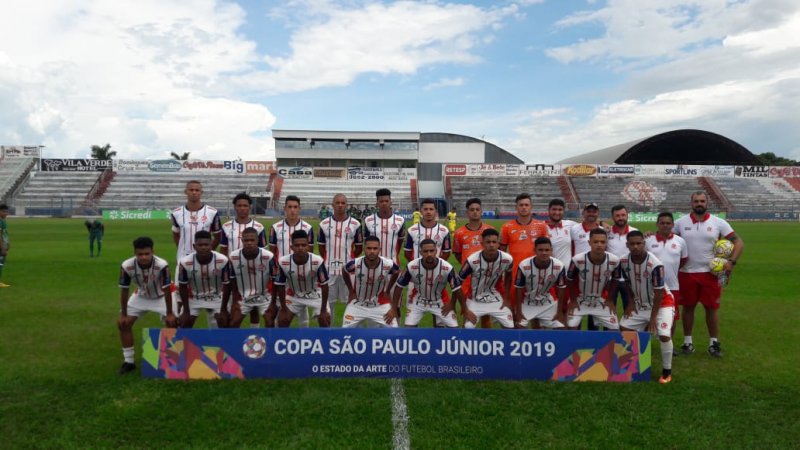 Penapolense perde e agora depende de resultados