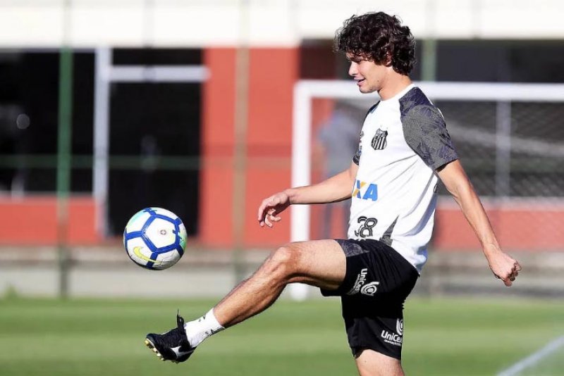 Sem acerto com o Santos, Dodô volta para a Sampdoria na segunda