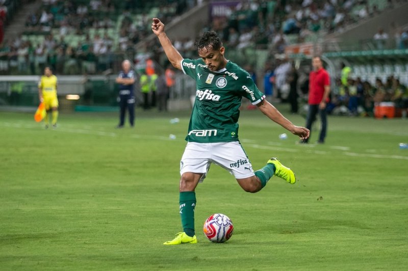 Felipão mantém dúvidas para enfrentar São Caetano