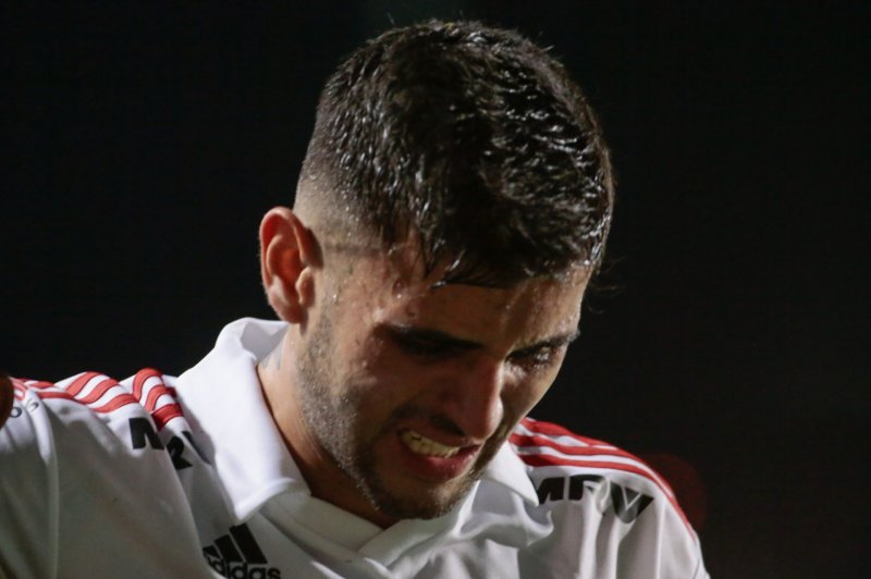 Jucilei e Liziero desfalcam São Paulo contra o São Bento