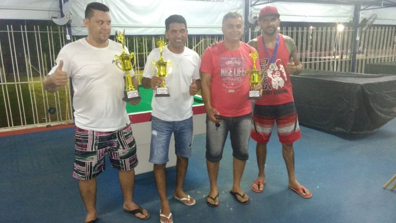Clube Lago Azul realizou sorteio na sexta-feira