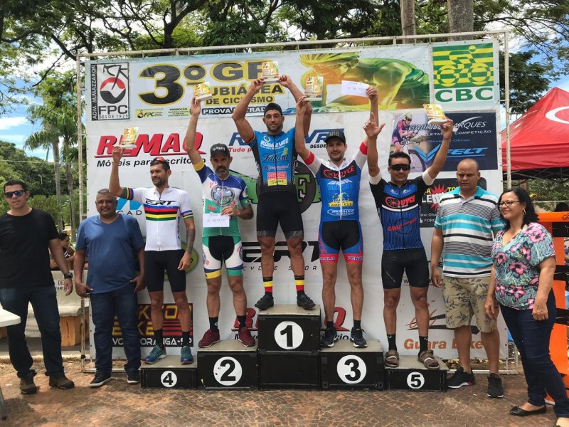 Ciclistas de Penápolis participam de Grande Prêmio em Rubiácea