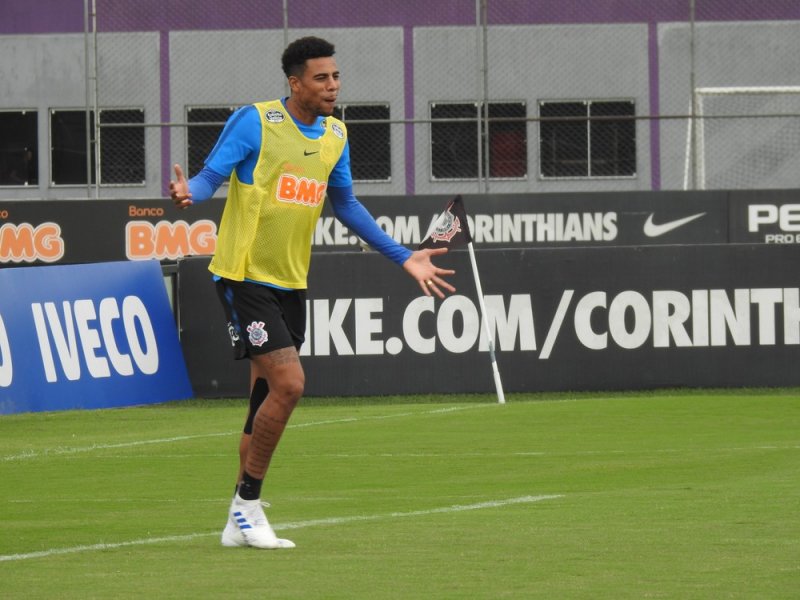 Quartas: Gustagol deve voltar ao Corinthians contra a Ferroviária