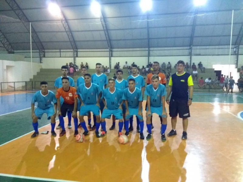 Futsal masculino e feminino jogam pelo Jogos Abertos da Juventude
