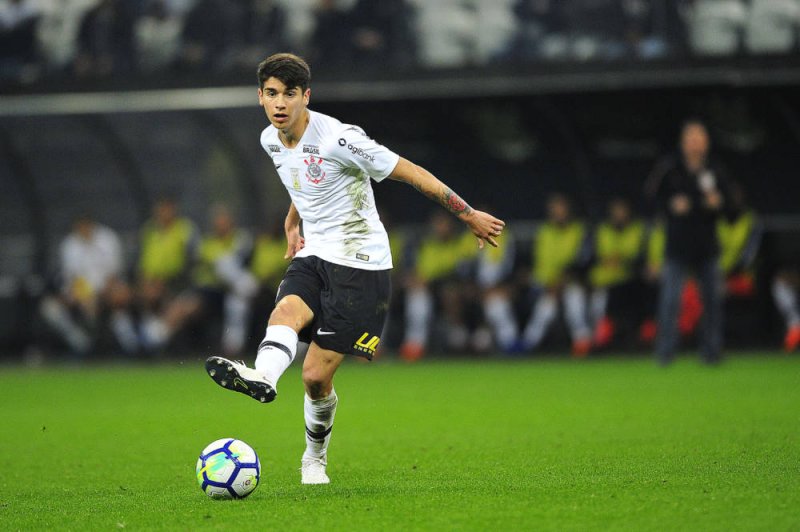 Diretoria se reúne com Carille para definir saídas no elenco