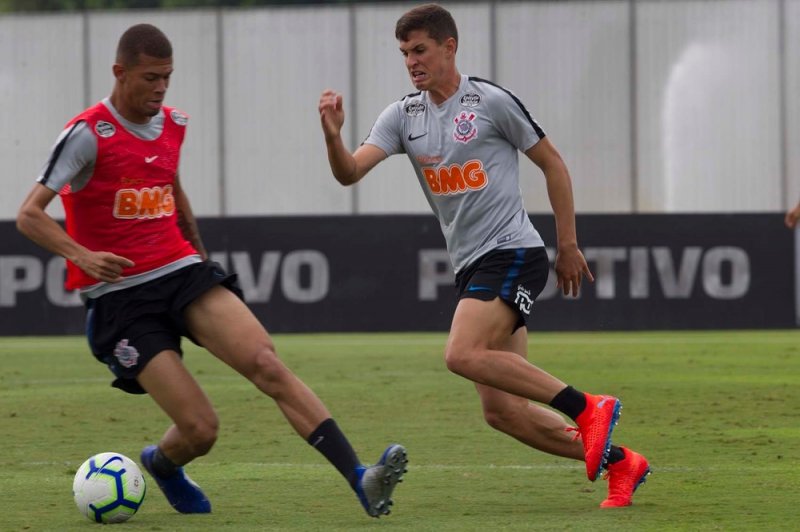 Corinthians enfrenta o Vasco em Manaus