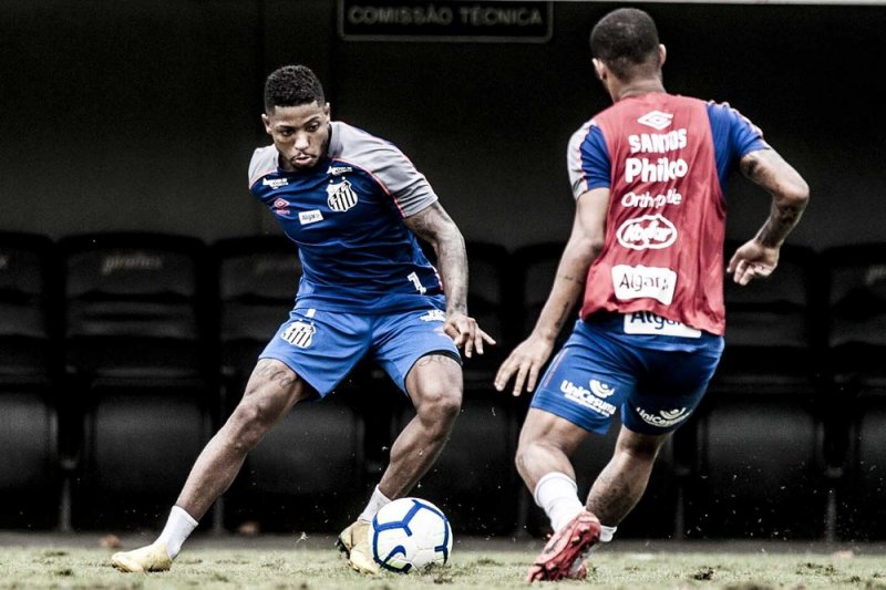 Santos enfrenta o Ceará no Castelão