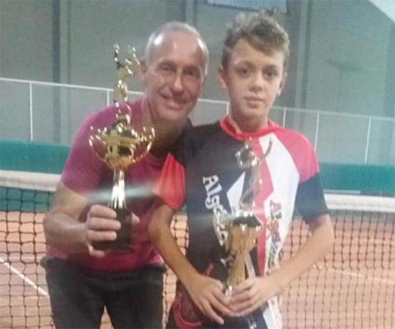 Jovem tenista conquista mais um torneio