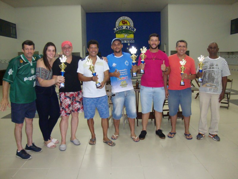 Clube Lago Azul: Natanael e Gustavo vencem Torneio de Truco