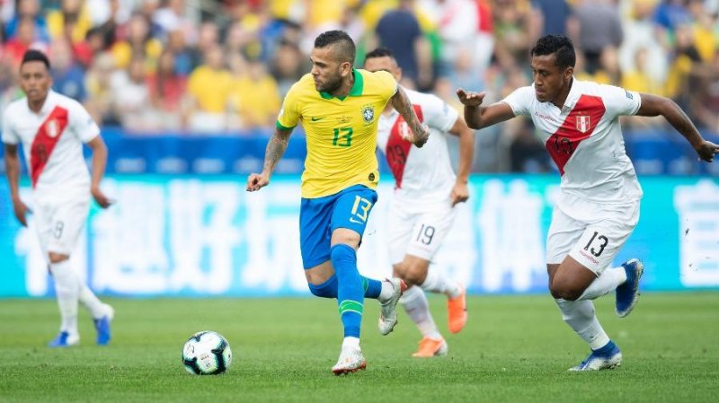 Brasil e Peru decidem Copa América no Maracanã