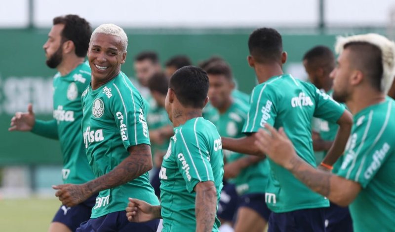 Números mostram queda do Palmeiras nos mata-matas em relação aos pontos corridos