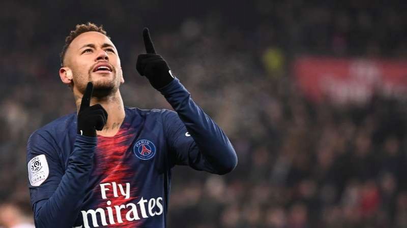 PSG faz de tudo para evitar Neymar no Barcelona e oferece empréstimo a United, Juventus e Real