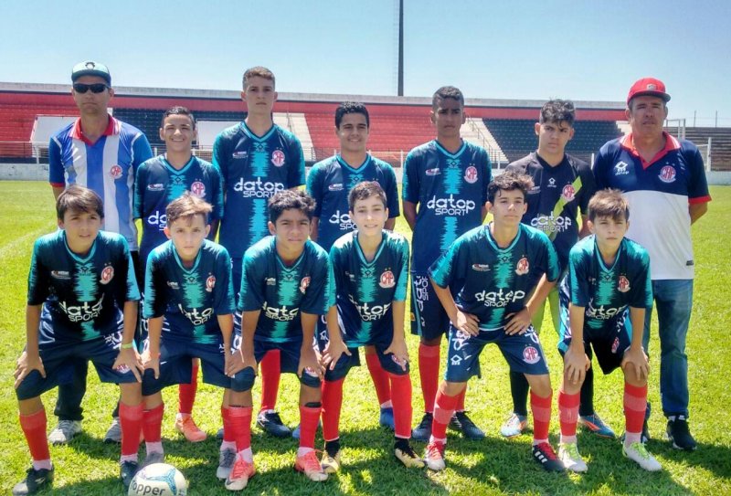 Futebol Sub-11 e 13 vencem em Birigui