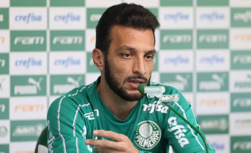 Edu Dracena confirma aposentadoria, mas quer seguir no futebol