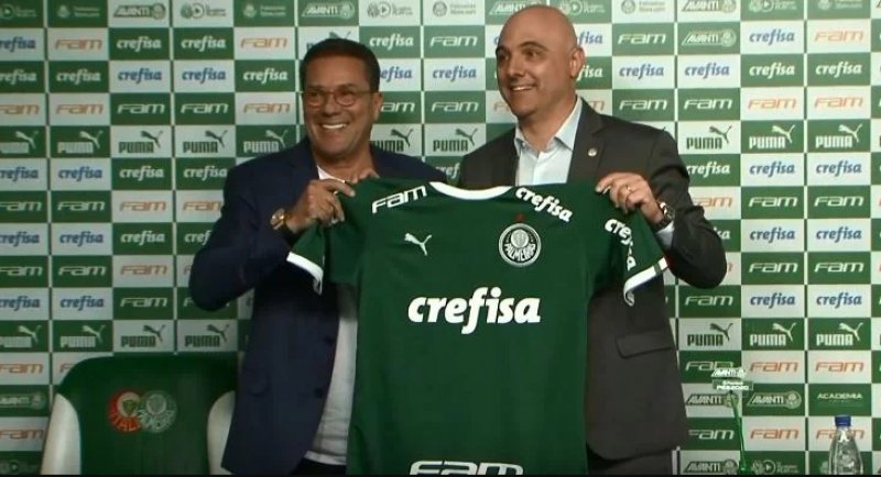 Apresentado, Luxemburgo projeta novas conquistas pelo Palmeiras