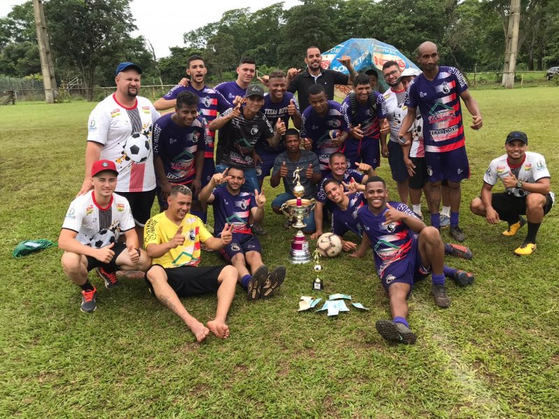 Real Pevi é campeão em Barbosa