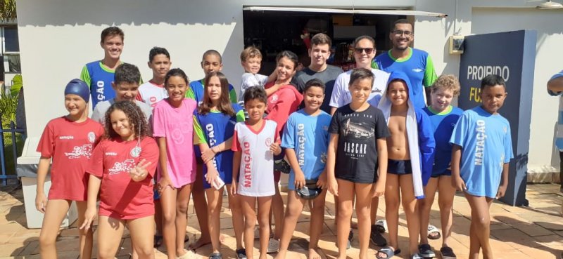 SME/Clube Penapolense participa da primeira etapa do Circuito de Natação