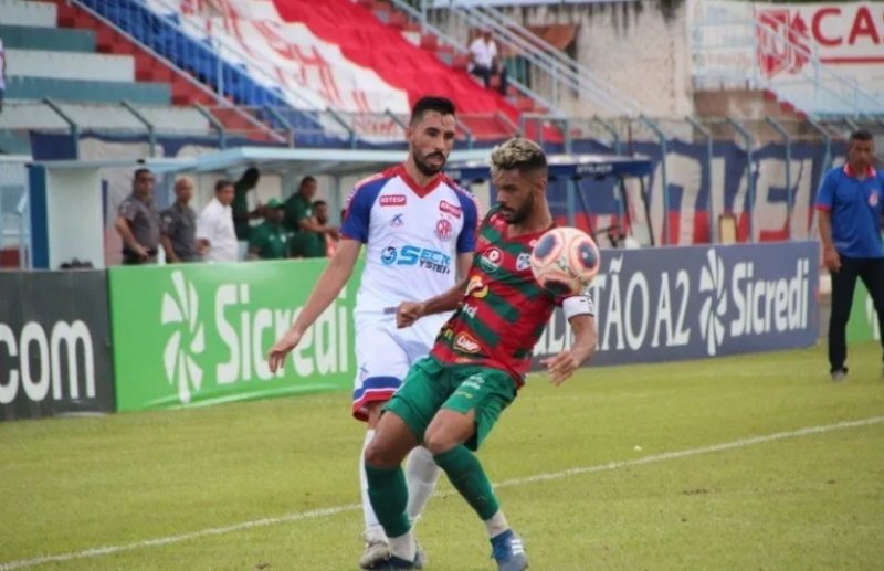Portuguesa vence Penapolense por 1 a 0 no Tenentão