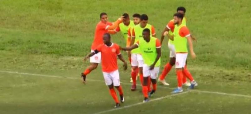 Atibaia vence o Penapolense pelo placar de 2 a 1