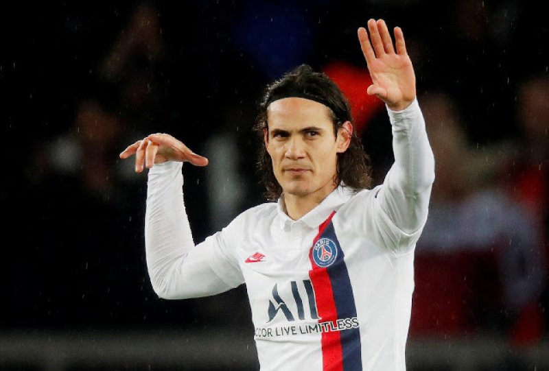 Clubes brasileiros fazem sondagem por Cavani