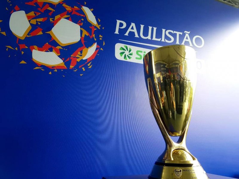 Presidente da FPF assegura retorno do Paulista