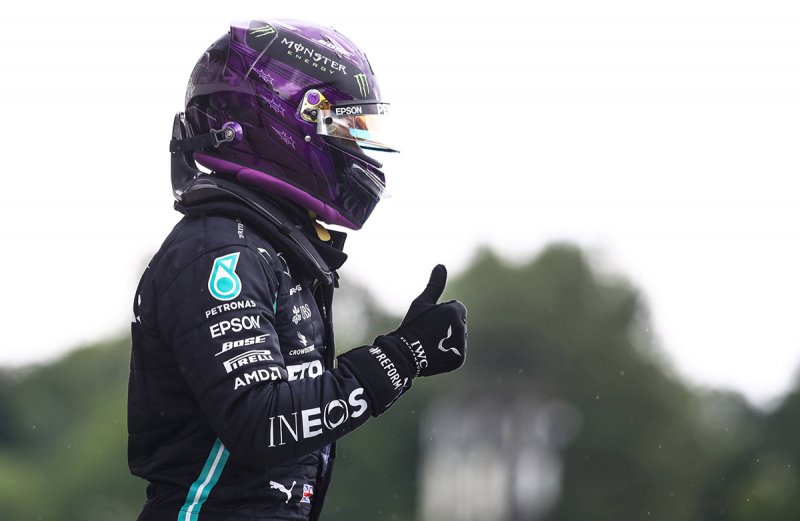 Hamilton repete bom desempenho da Mercedes e é o pole do GP da Hungria