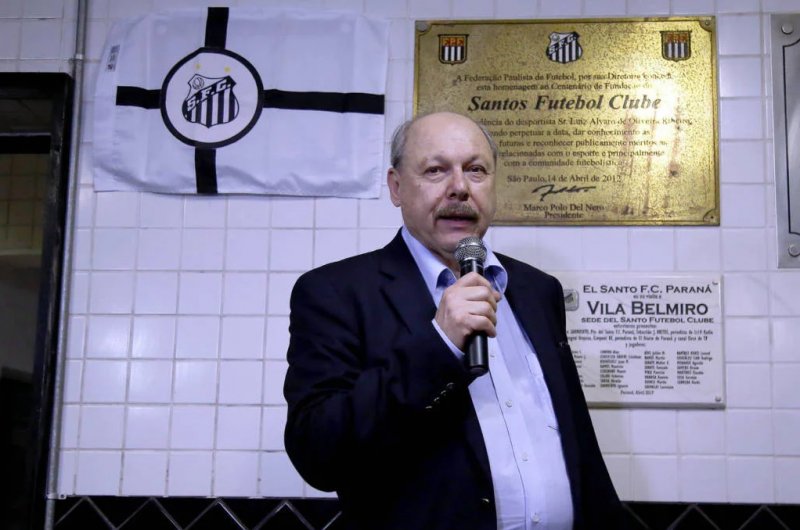 Pressionado, presidente do Santos não pensa em renúncia