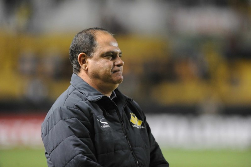 Waguinho Dias deixa o comando do Penapolense