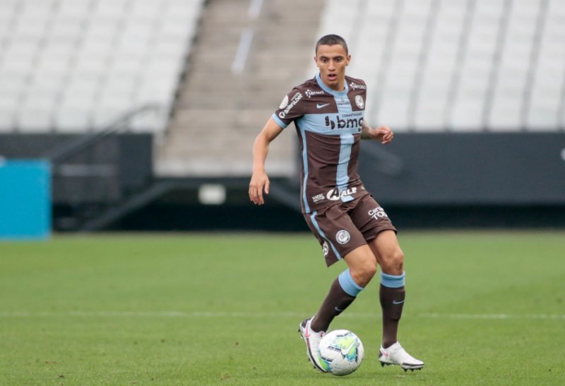 Especialista em joelho analisa caso de Mantuan e não vê risco para futuro do atleta