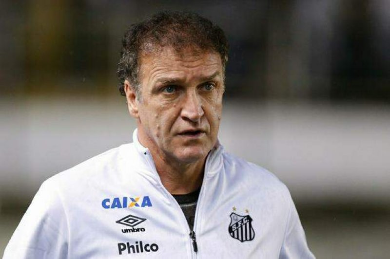 Santos enfrenta o Bragantino hoje