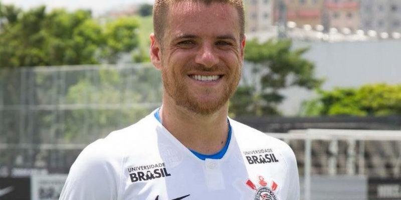 Corinthians tem retorno de Ramiro em último treino antes de embarcar para Fortaleza