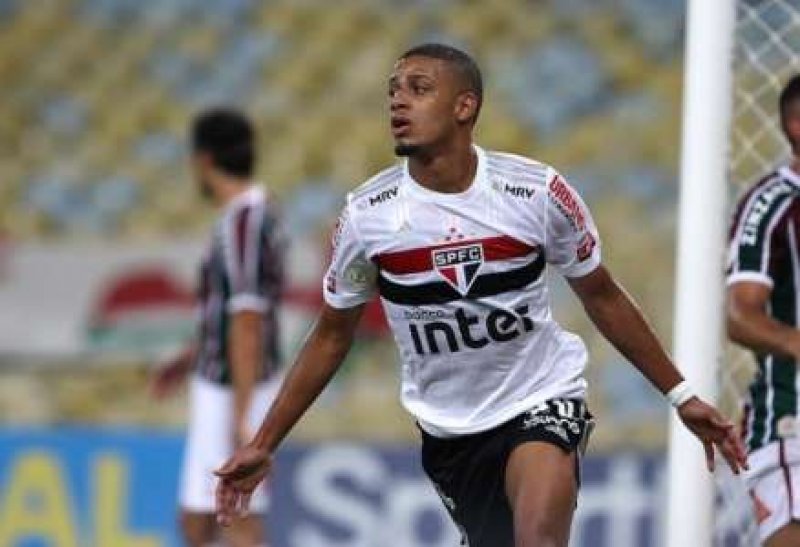 Brenner e o gol: A receita matadora que fez o São Paulo vencer o Flu