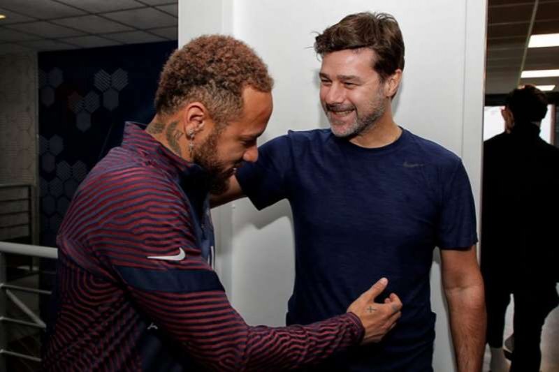 Neymar não participa de treinamento e desfalca PSG na estreia de Pochettino