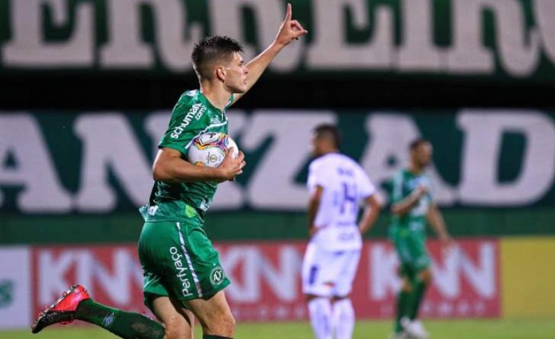 Chapecoense é campeã da Série B do Campeonato Brasileiro pela primeira vez