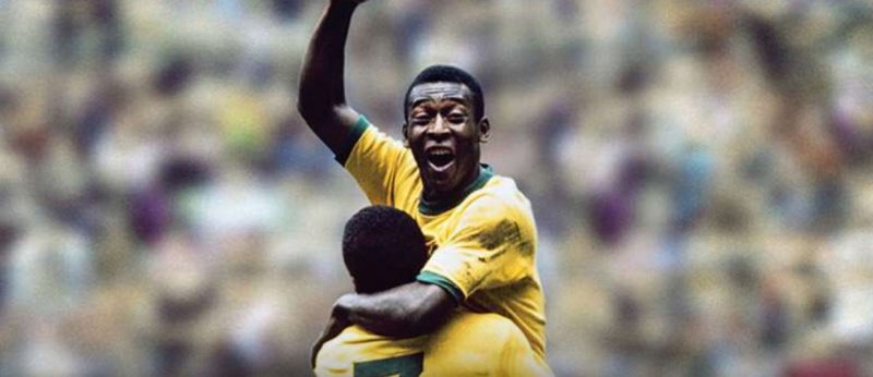 Documentário contrapõe Pelé no auge a idoso Edson e cobra ídolo sobre Ditadura