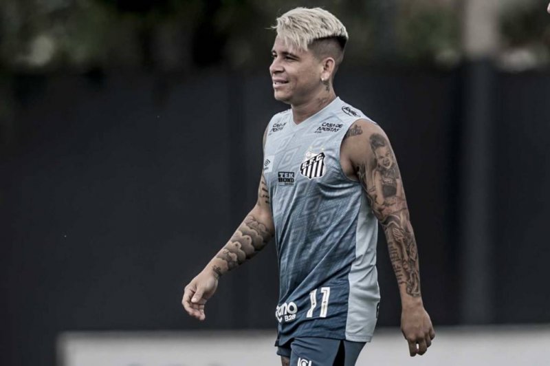 Soteldo indica que não deve permanecer no Santos