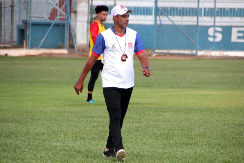 Penapolense pega o Olímpia nesta terça-feira às 22h