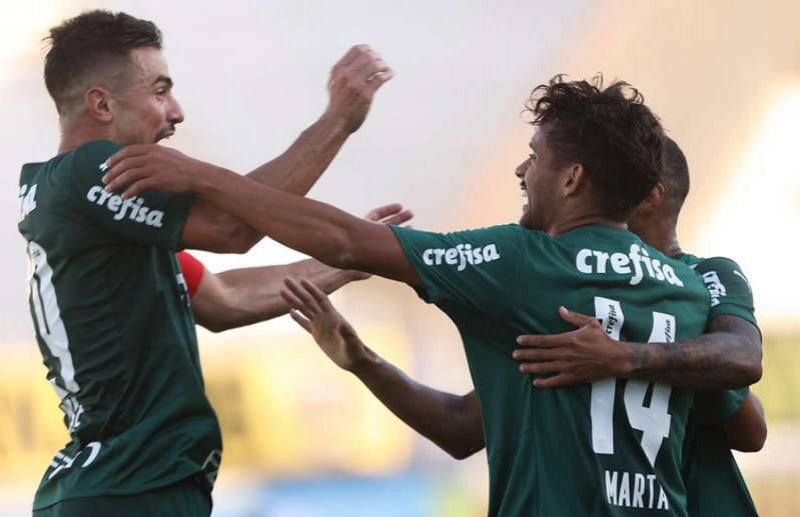 Poupando titulares e em maratona, Palmeiras se classifica e fica a apenas um ponto da vitoriosa campanha do Paulistão de 2020
