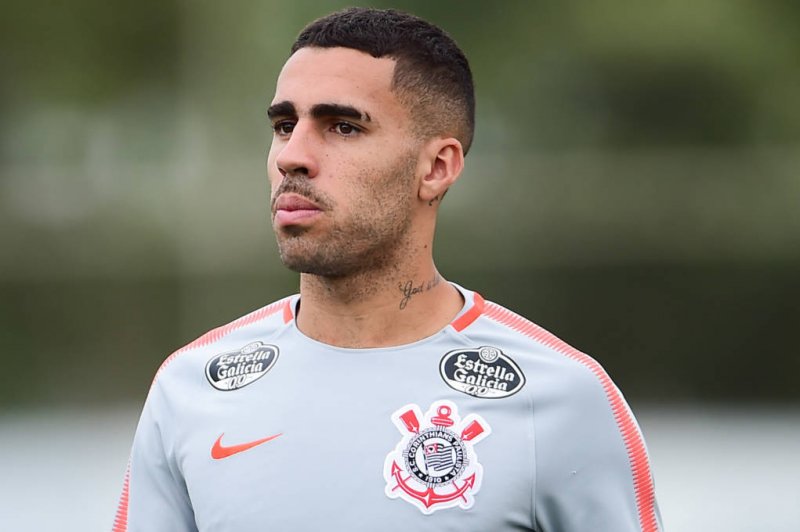 Corinthians enfrenta o Atlético/GO pela Copa do Brasil 