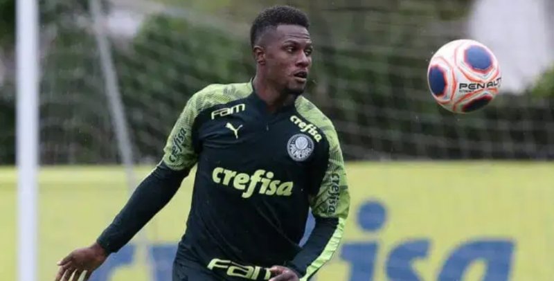 Após vitória, Palmeiras se reapresenta  com Dudu, Pedrão, Mayke e Gabriel Veron
