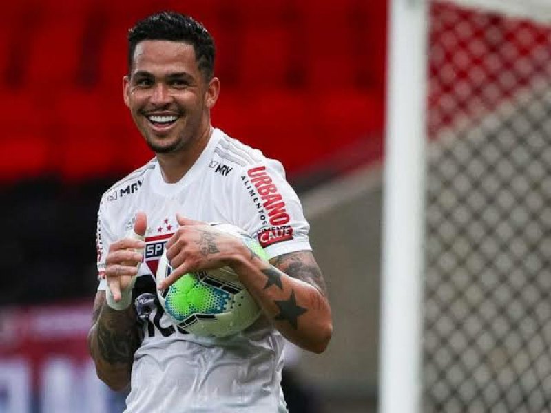 Luciano e William voltam a treinar no São Paulo