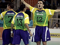 Promoção: Penápolis recebe Falcão, craque do futebol de salão
