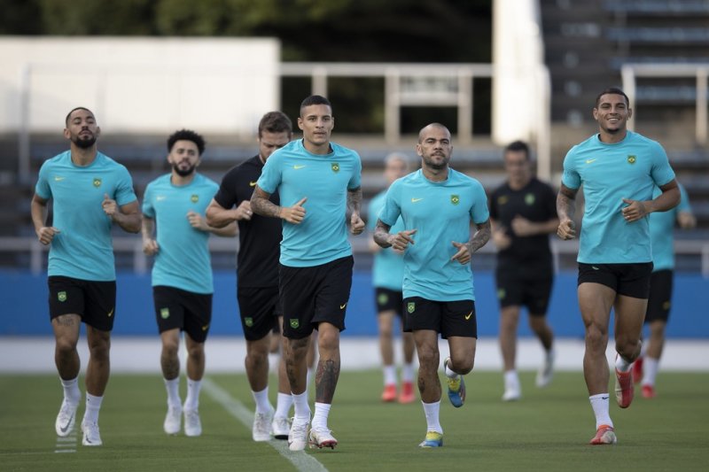 Brasil e Espanha decidem hoje título da Olimpíada