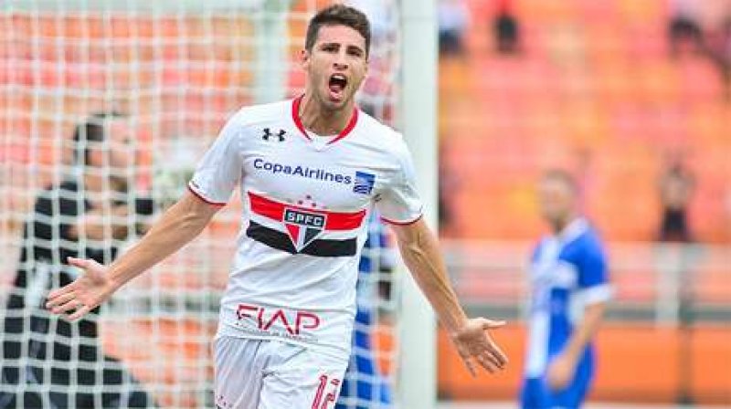 São Paulo acerta contratações de Calleri e Gabriel Neves