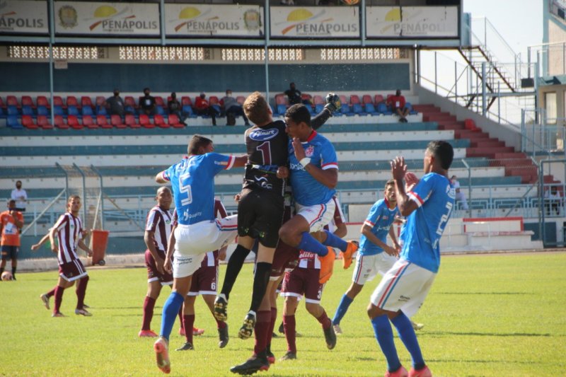 Penapolense vence o Vocem e chega a 7 pontos